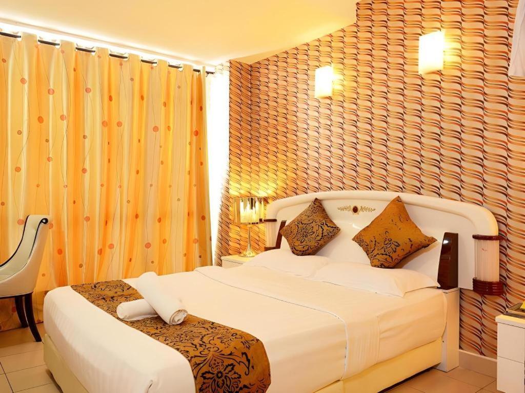 Hotel De Art @ Section 7 Shah Alam Exterior photo