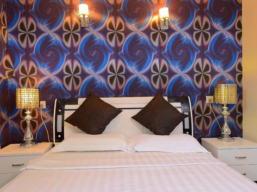 Hotel De Art @ Section 7 Shah Alam Exterior photo